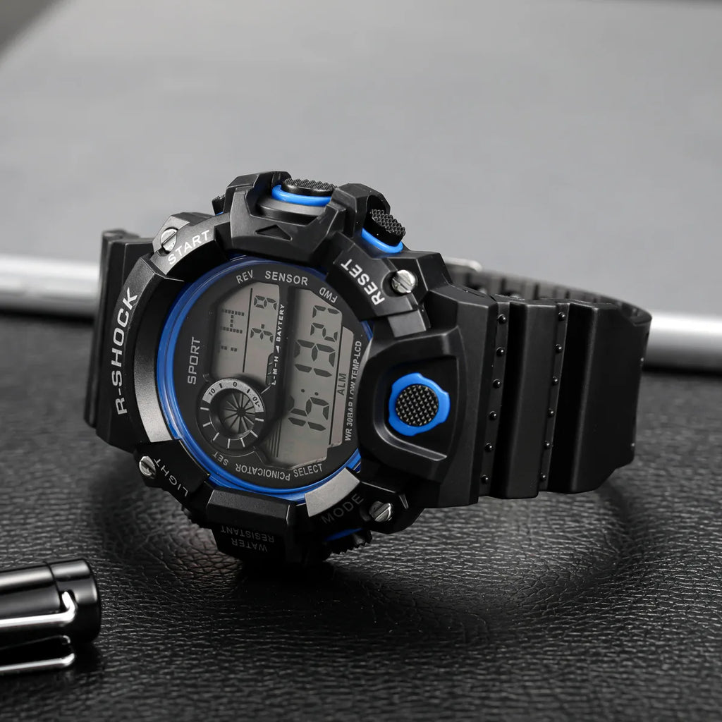 "Military Sports Watch - Waterproof, Luminous & Multifunctional"