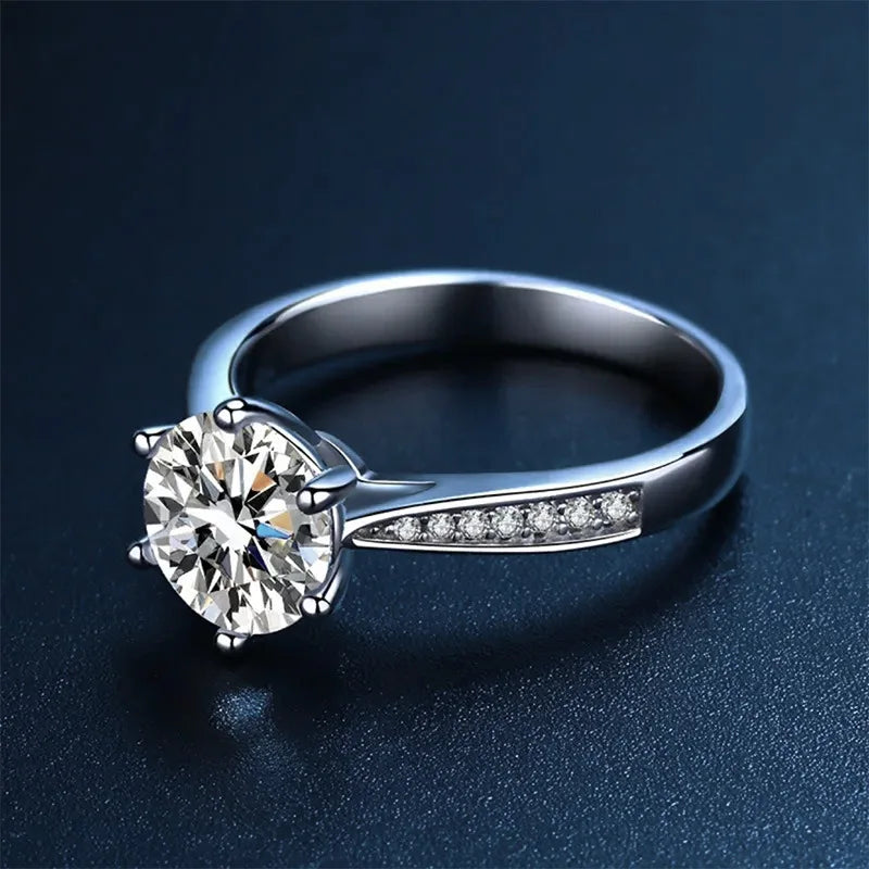 "Moissanite Ring - 925 Sterling Silver VVS1 6-Claw Setting"